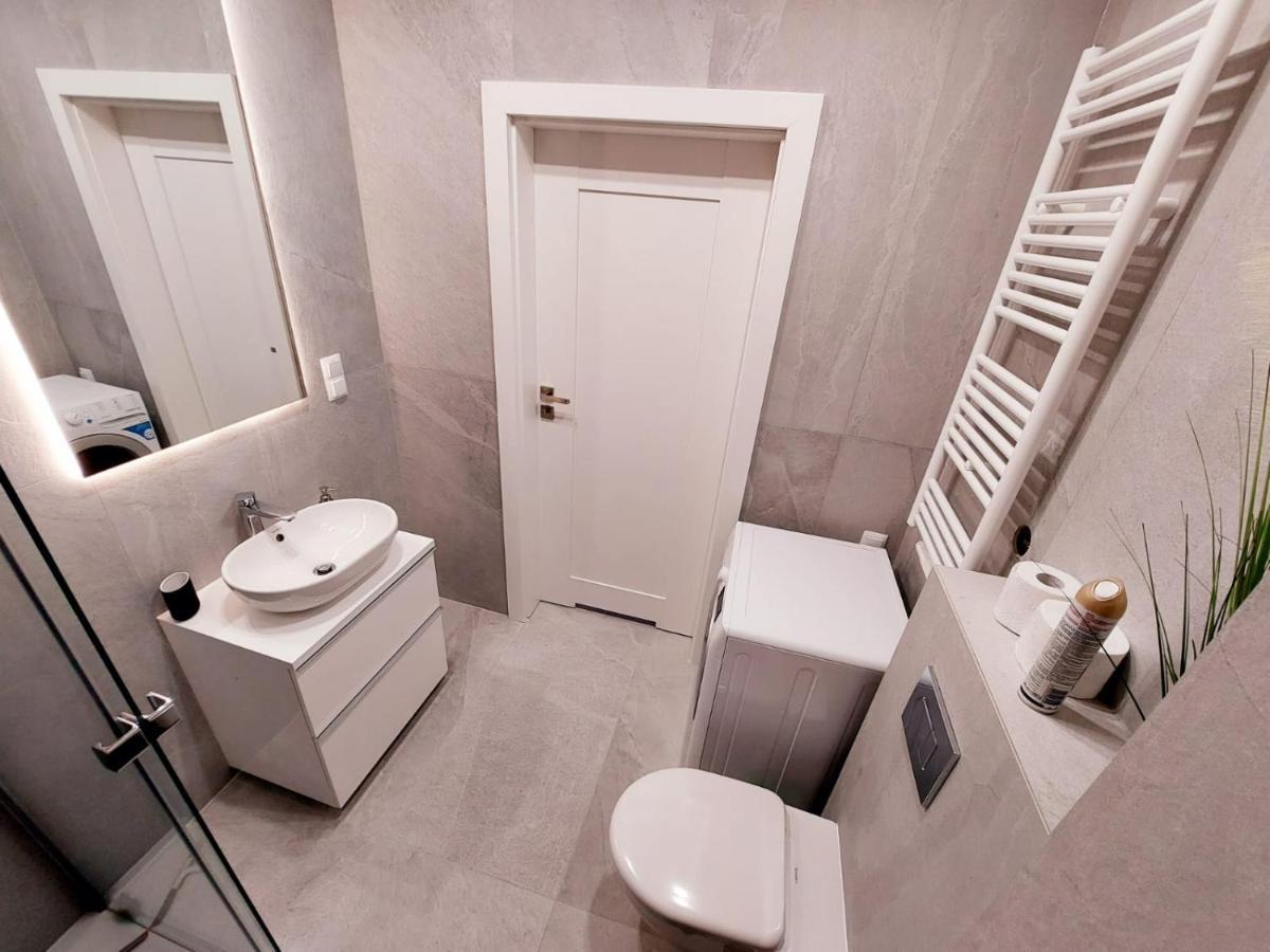 Apartament Panorama Park***** Apartment Jelenia Gora Luaran gambar